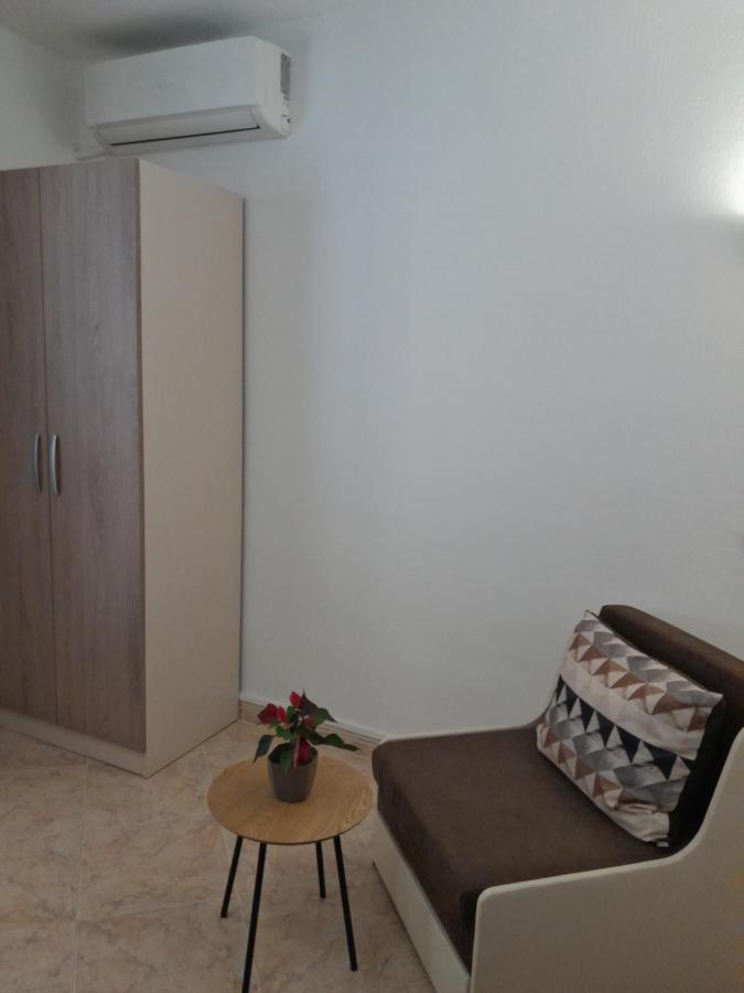 Moni 85 Family House Hotel Созопол Екстериор снимка