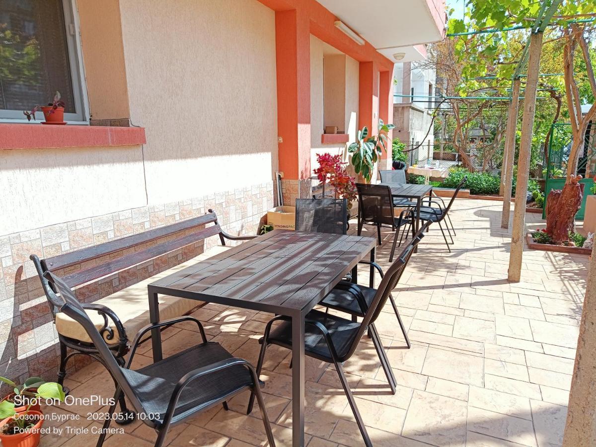 Moni 85 Family House Hotel Созопол Екстериор снимка